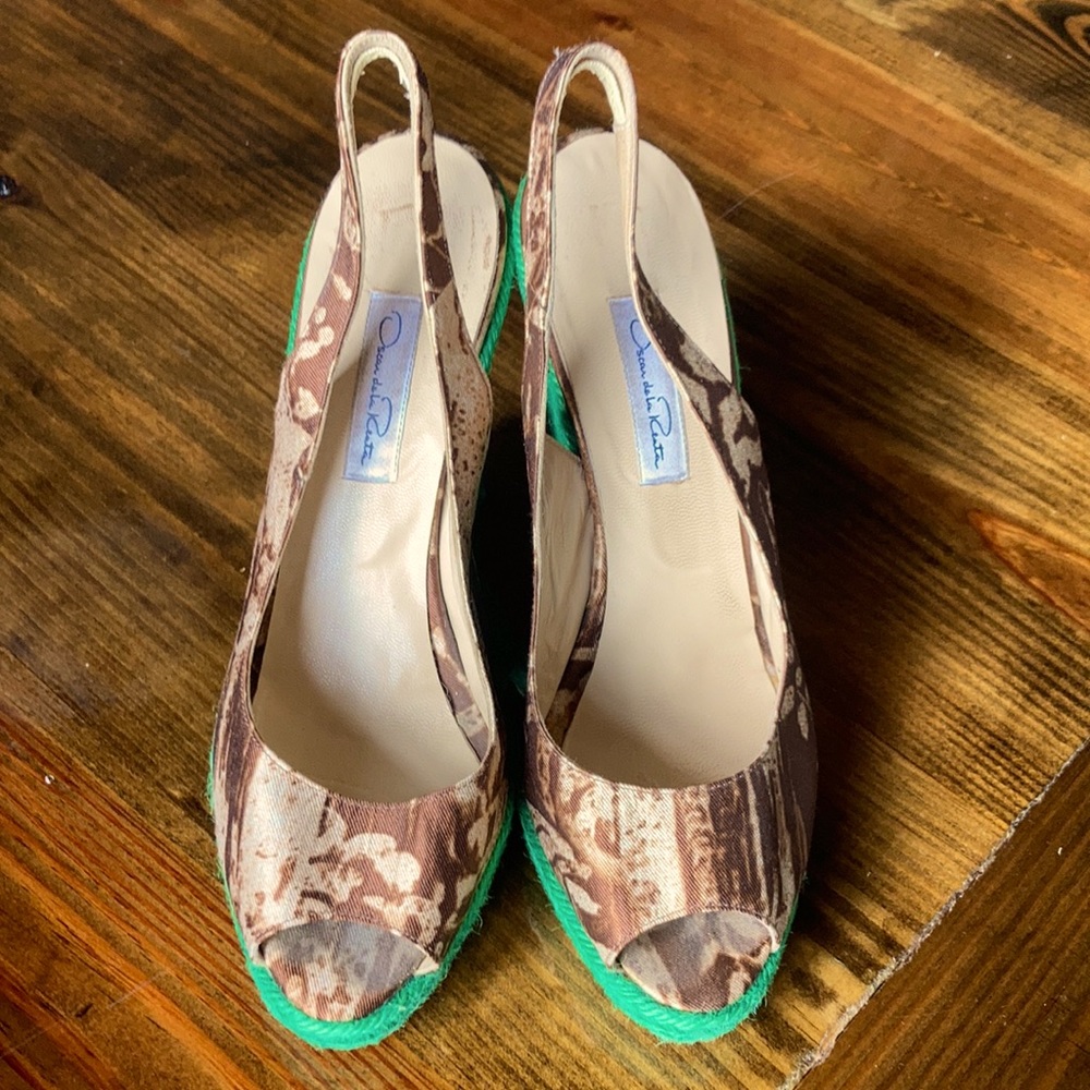 Oscar de la Renta wedge slingback sandal
